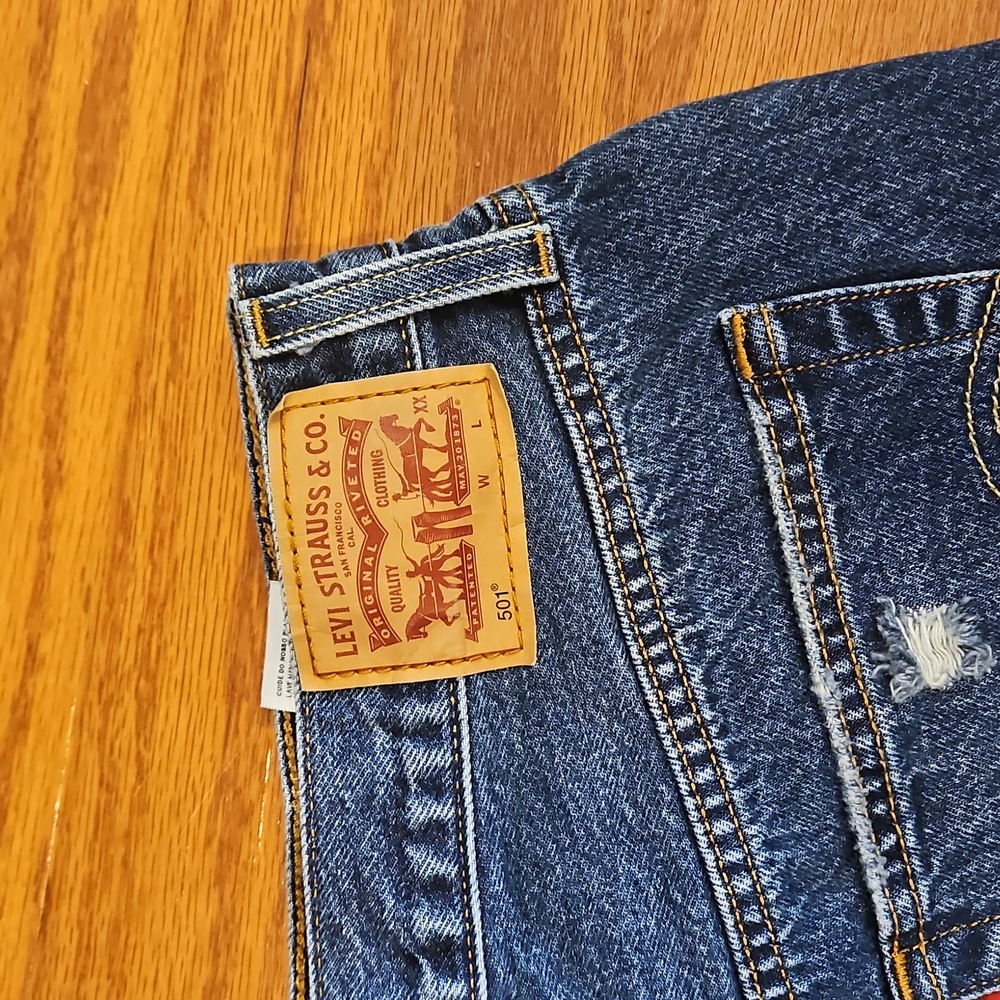 Levi 501 Blue Distressed Jean Shorts - Picture 7 of 9